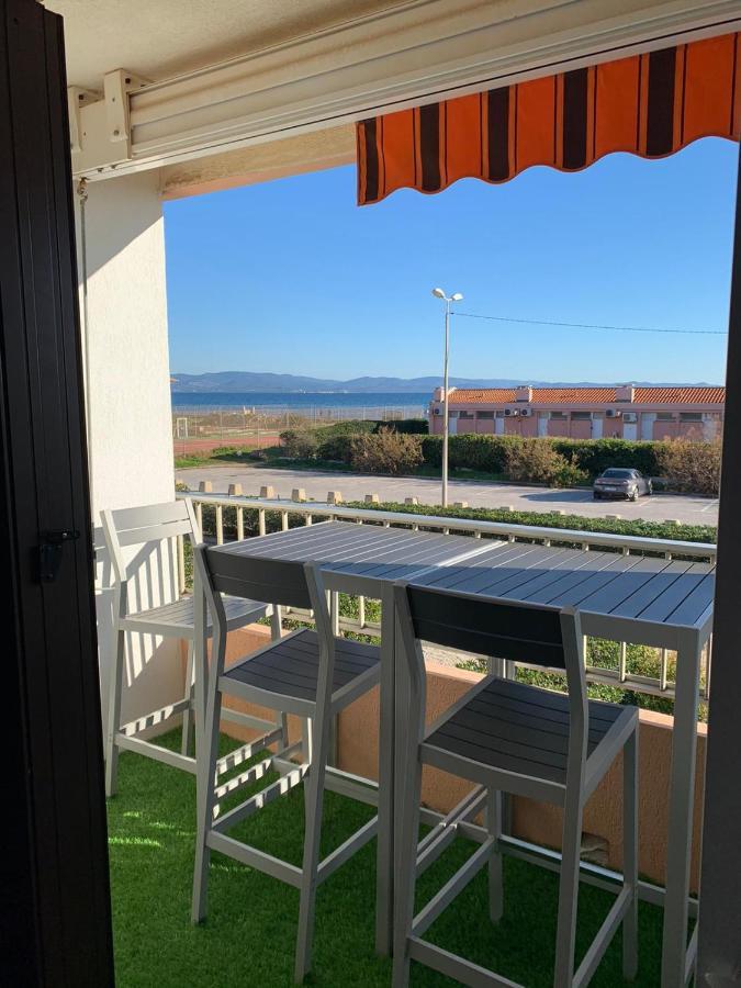 T2 Hyeres La Bergerie Vue Mer 50 M De La Plage Exterior photo